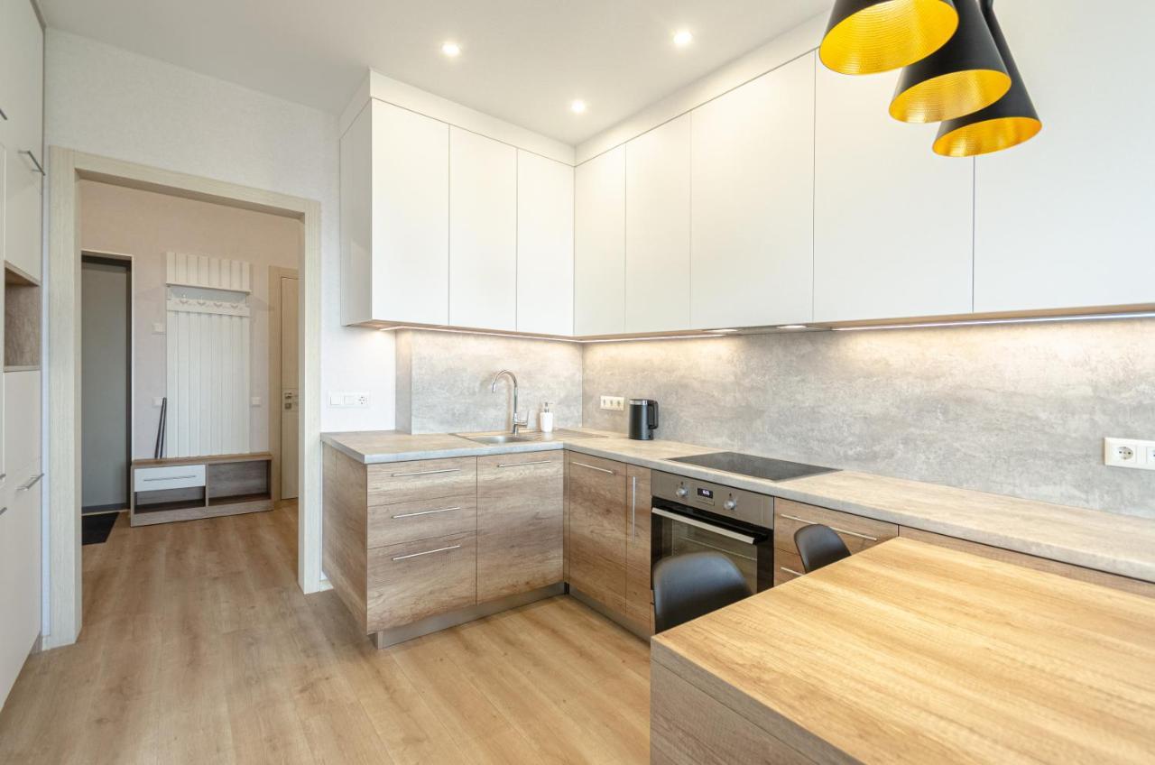 Petrovdom 5-25 In Cozy Apartment In Residential Complex "Beresteiskyi" 基輔 外观 照片