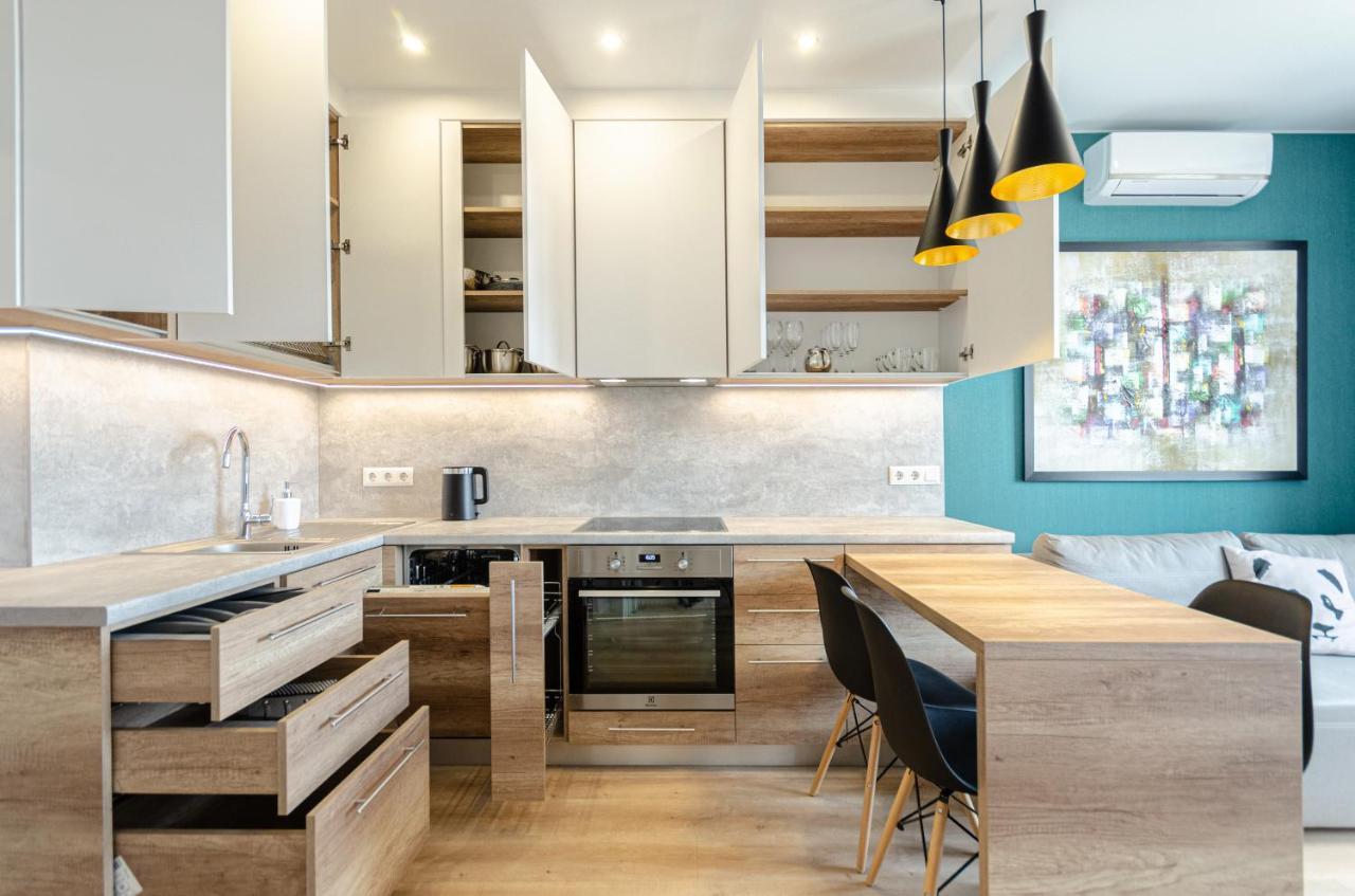 Petrovdom 5-25 In Cozy Apartment In Residential Complex "Beresteiskyi" 基輔 外观 照片
