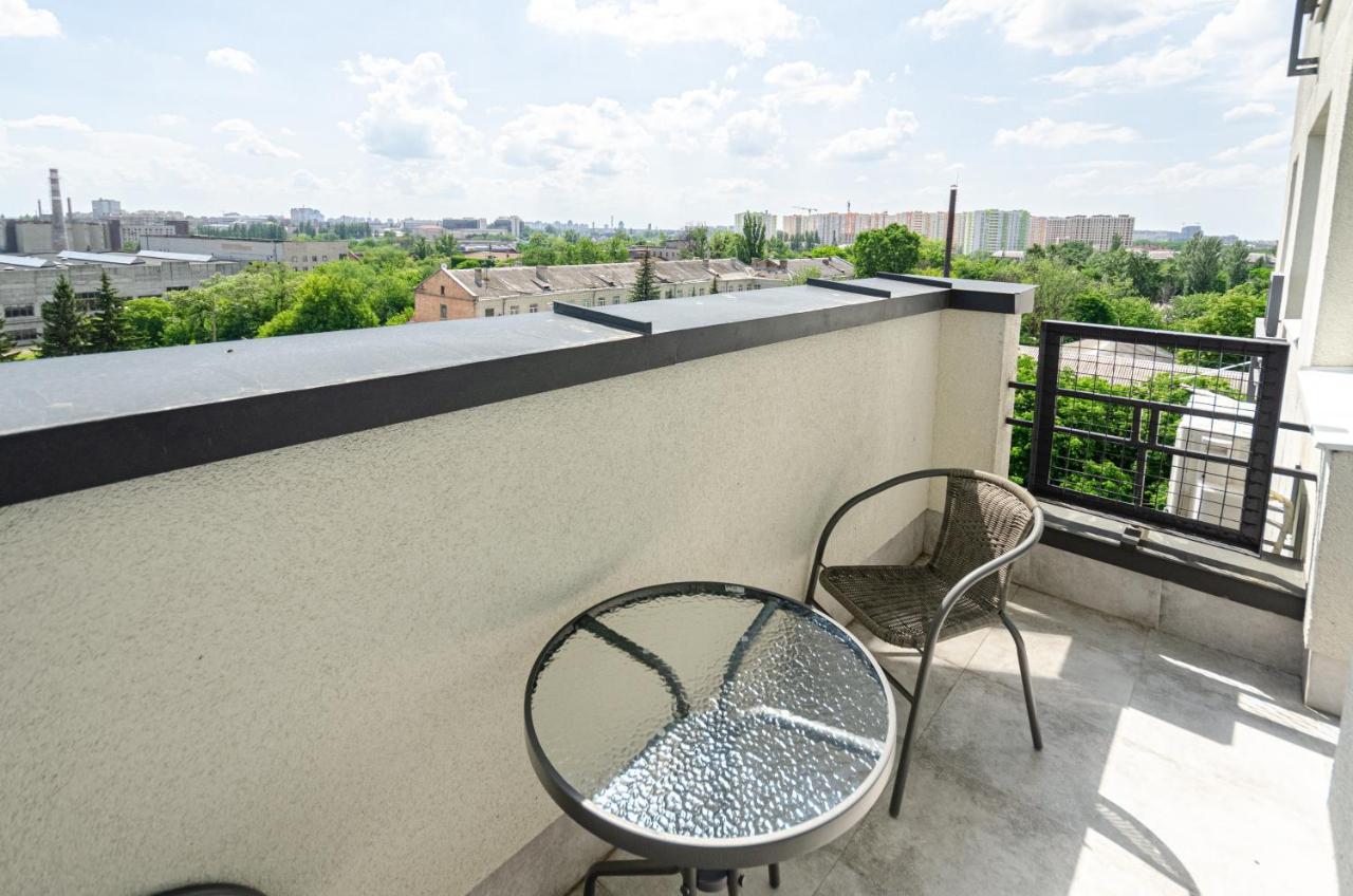 Petrovdom 5-25 In Cozy Apartment In Residential Complex "Beresteiskyi" 基輔 外观 照片